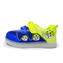 Kids USB Charging dollface 7 couleurs chaussures menées chaussures enfants mode